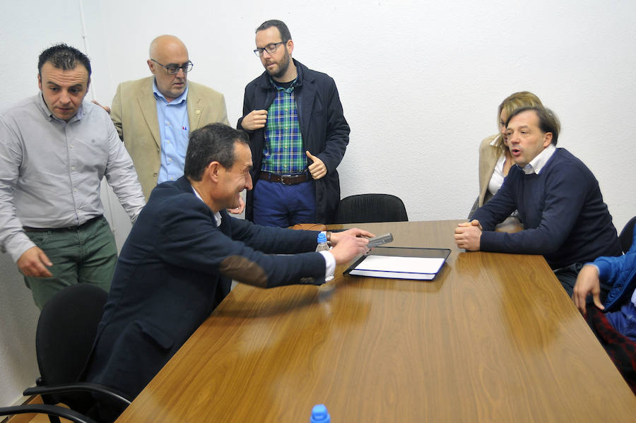 Carlos González se reúne con Ciudadanos y Partido de Elche