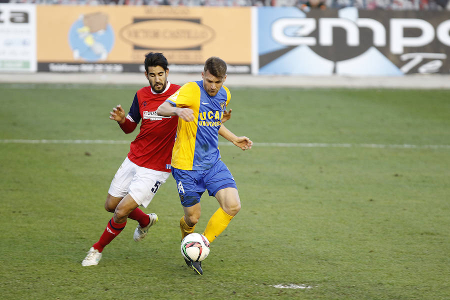 El UCAM se impone al Recre por la mínima (1-0)