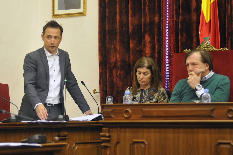 Pleno en el Ayuntamiento de Elche