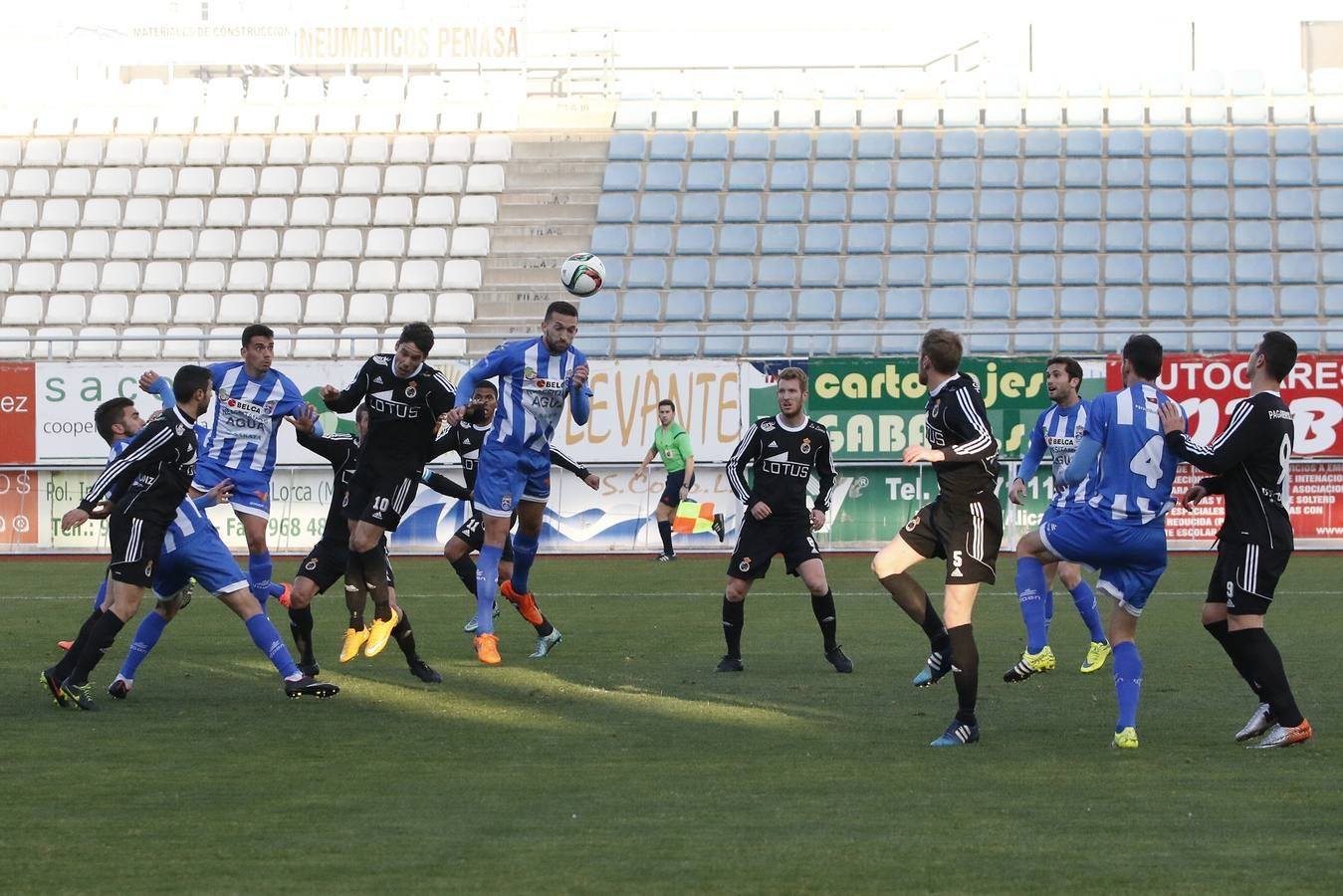 La Hoya - Linense (0-1)