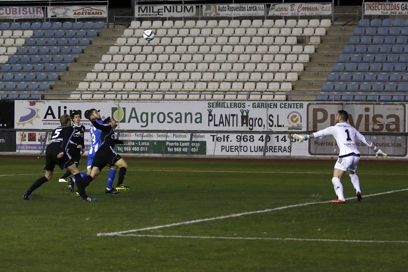 La Hoya - Linense (0-1)