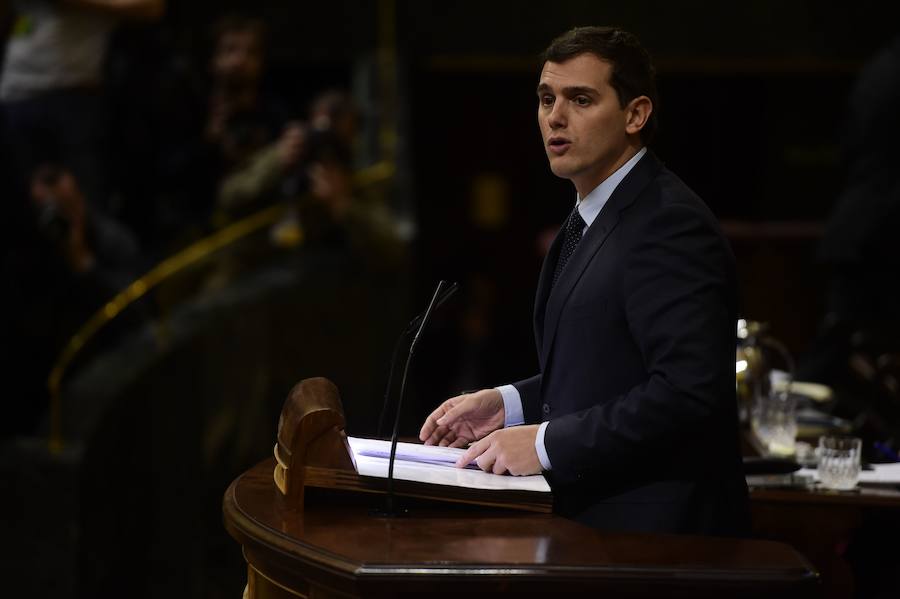 El líder de Ciudadanos, Albert Rivera, durante su intervención en la segunda jornada de investidura del candidato socialista, Pedro Sánchez.