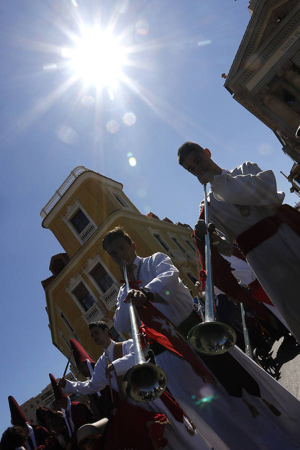Bocinas, tambores y heraldos anuncian la Semana Santa en Murcia