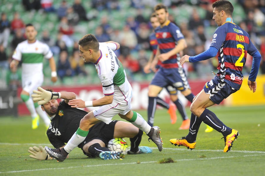 El Elche empata contra el Llagostera