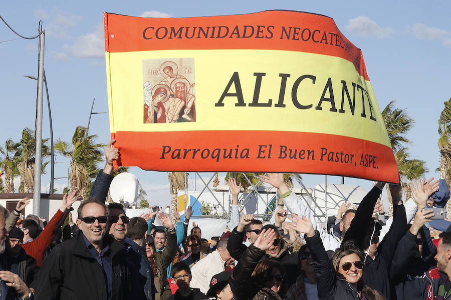 Kiko Argüello congrega a miles de personas en la UCAM