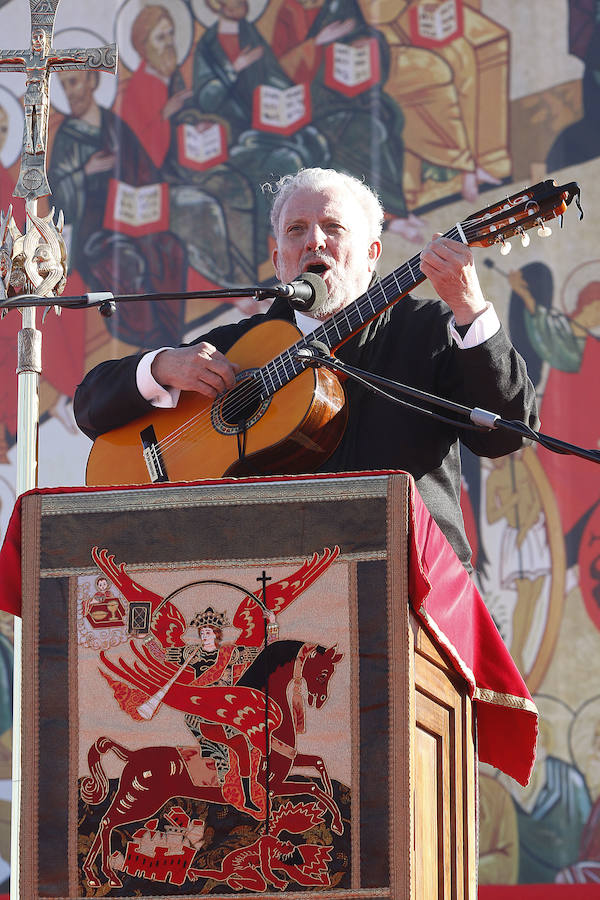 Kiko Argüello congrega a miles de personas en la UCAM