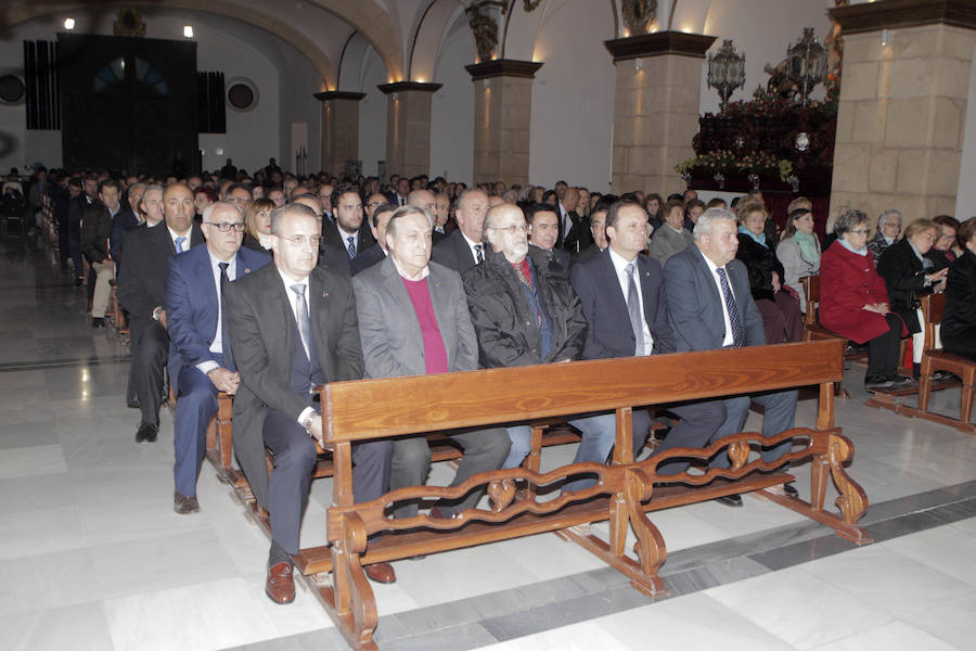 Una marea azul recorre el casco antiguo y el centro de Lorca