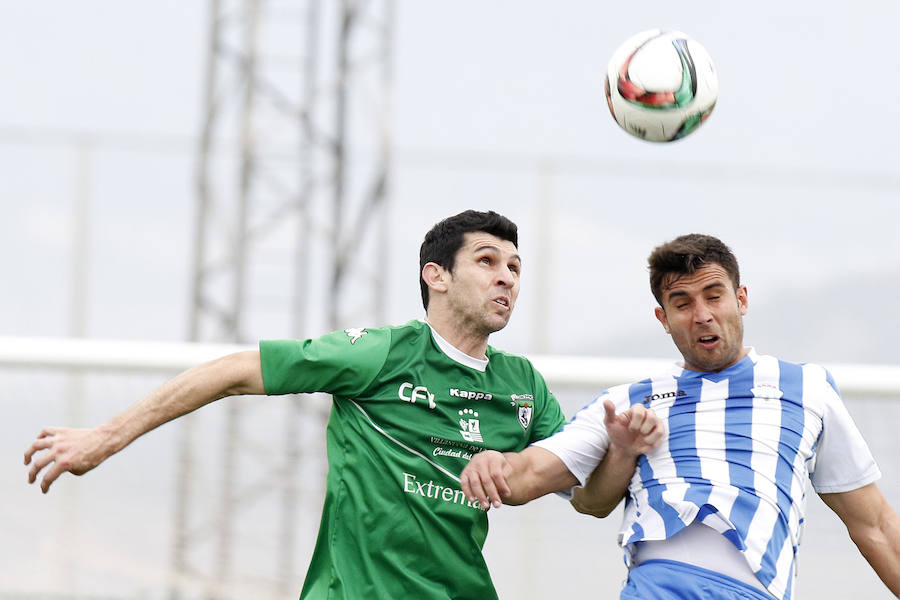 El Jumilla se aleja del descenso