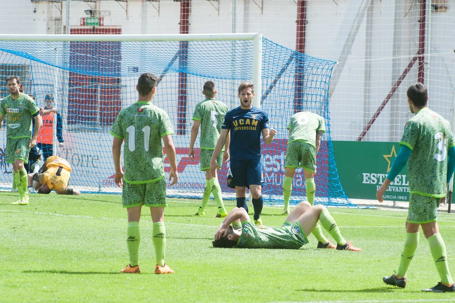 El UCAM salva los muebles (1-1)