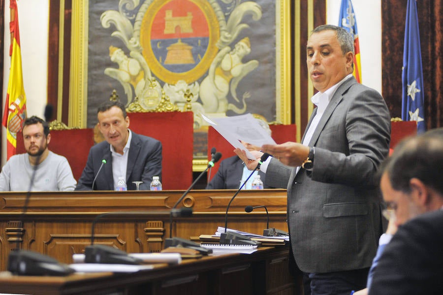 Pleno en el Ayuntamiento de Elche