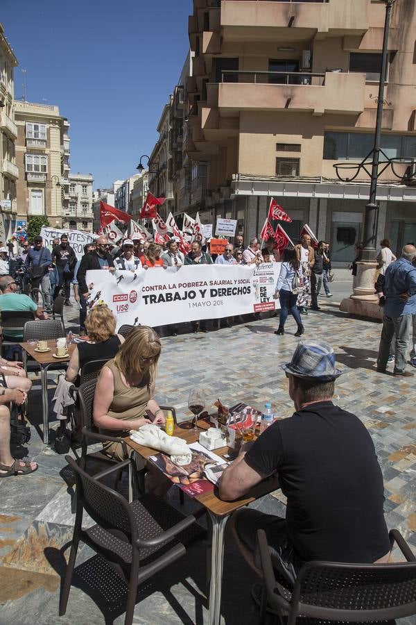Más de mil personas se manifiestan en Cartagena en el Día Internacional de los Trabajadores