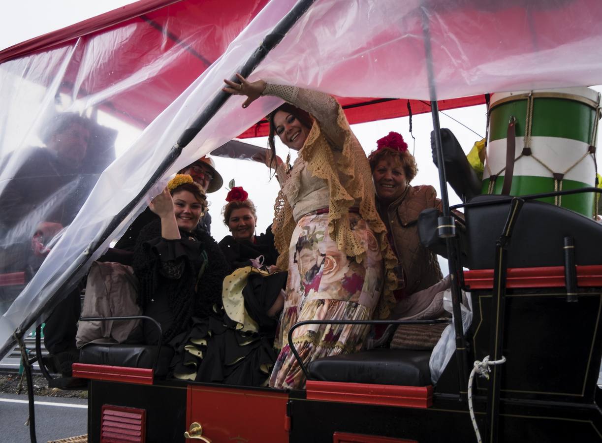 La lluvia desluce el Rocío
