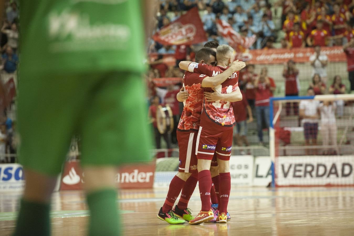 ElPozo consigue igualar la eliminatoria a Magna Gurpea (7-3)