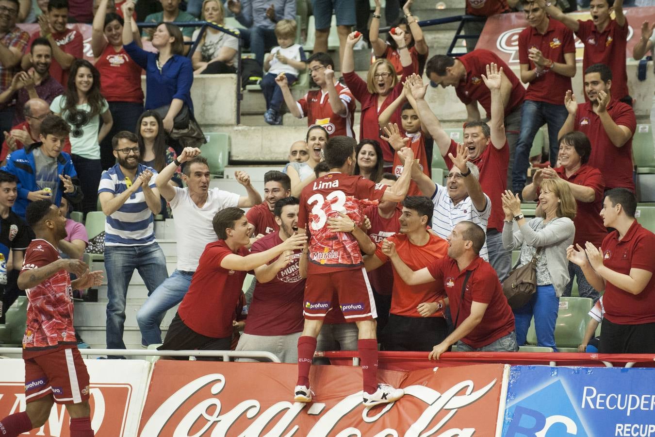 ElPozo consigue igualar la eliminatoria a Magna Gurpea (7-3)