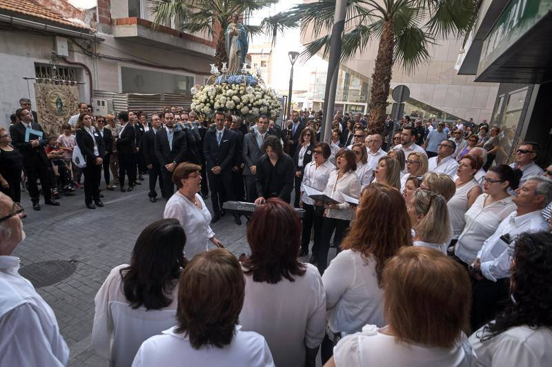 Torrevieja aclama a su Purísima