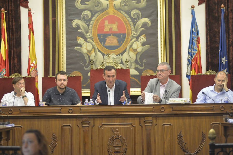 Pleno en el Ayuntamiento de Elche