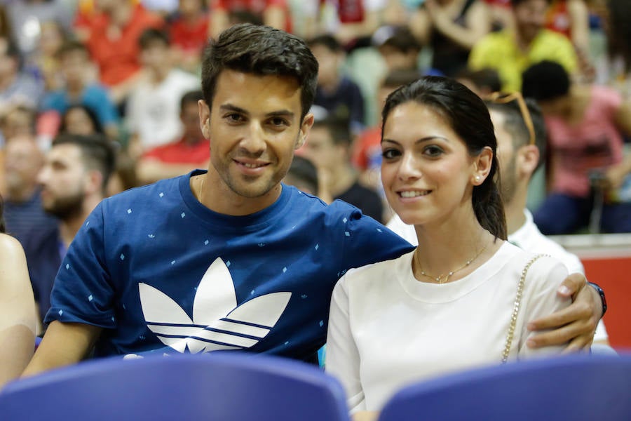 Milagro en el Palacio (91-87)