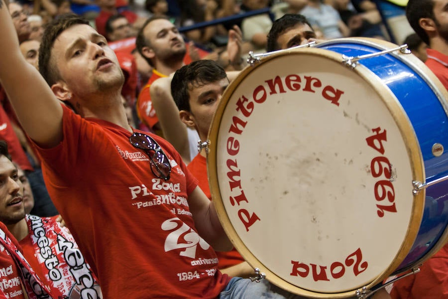 Milagro en el Palacio (91-87)