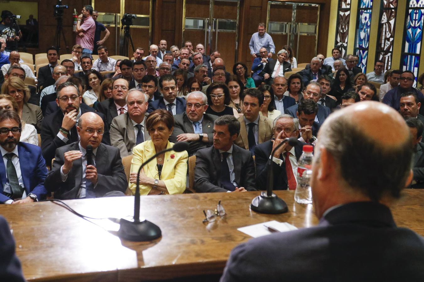 De Guindos participa en un acto de la Cámara de Comercio de Murcia