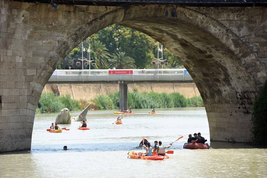 Diversión por tierra, agua y aire en el Día de la Región