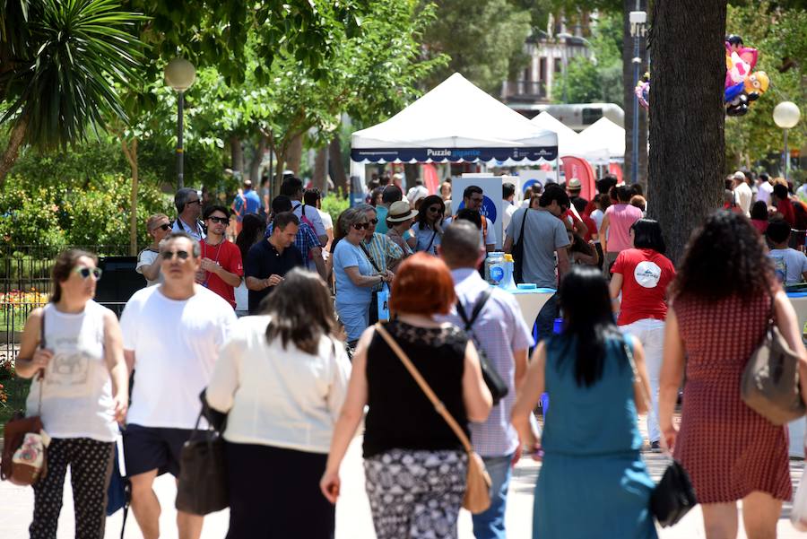 Diversión por tierra, agua y aire en el Día de la Región