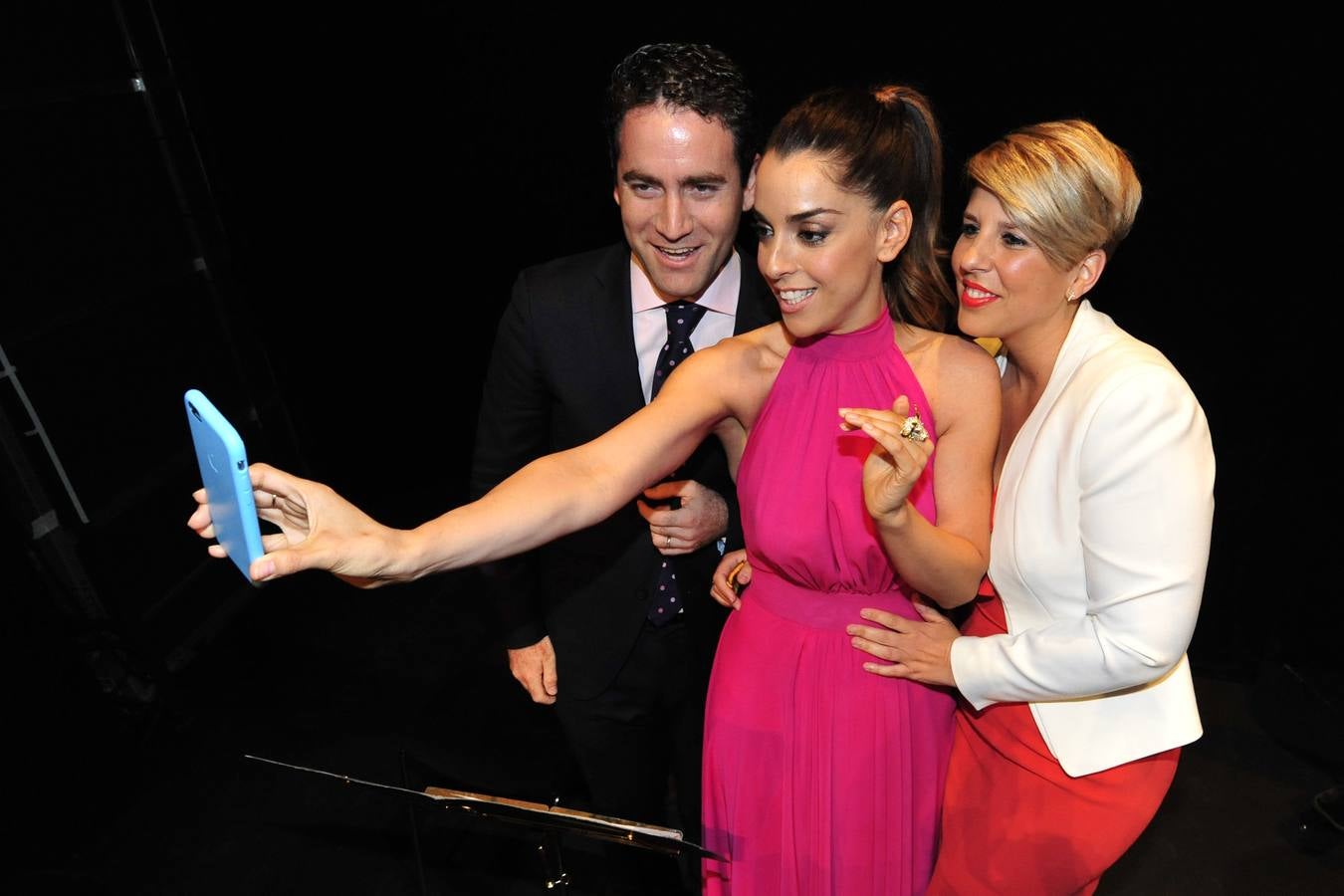 Entrega de las medallas de oro en el Día de la Región