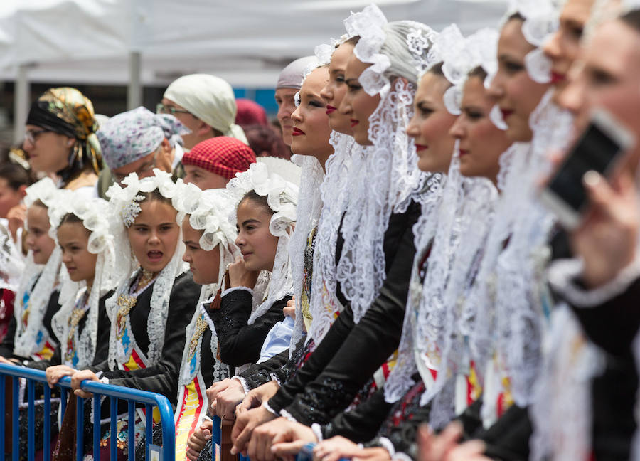Mascleta de Fogueres en la Plaza de los Luceros