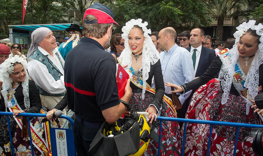 Mascleta de Fogueres en la Plaza de los Luceros