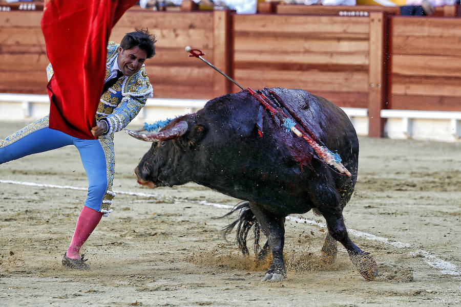 Toros de Hnos. García Jiménez y Olga Jiménez para Francisco Rivera &#039;Paquirri&#039;, David Fandila &#039;El Fandi&#039; y Cayetano en la Feria de Hogueras