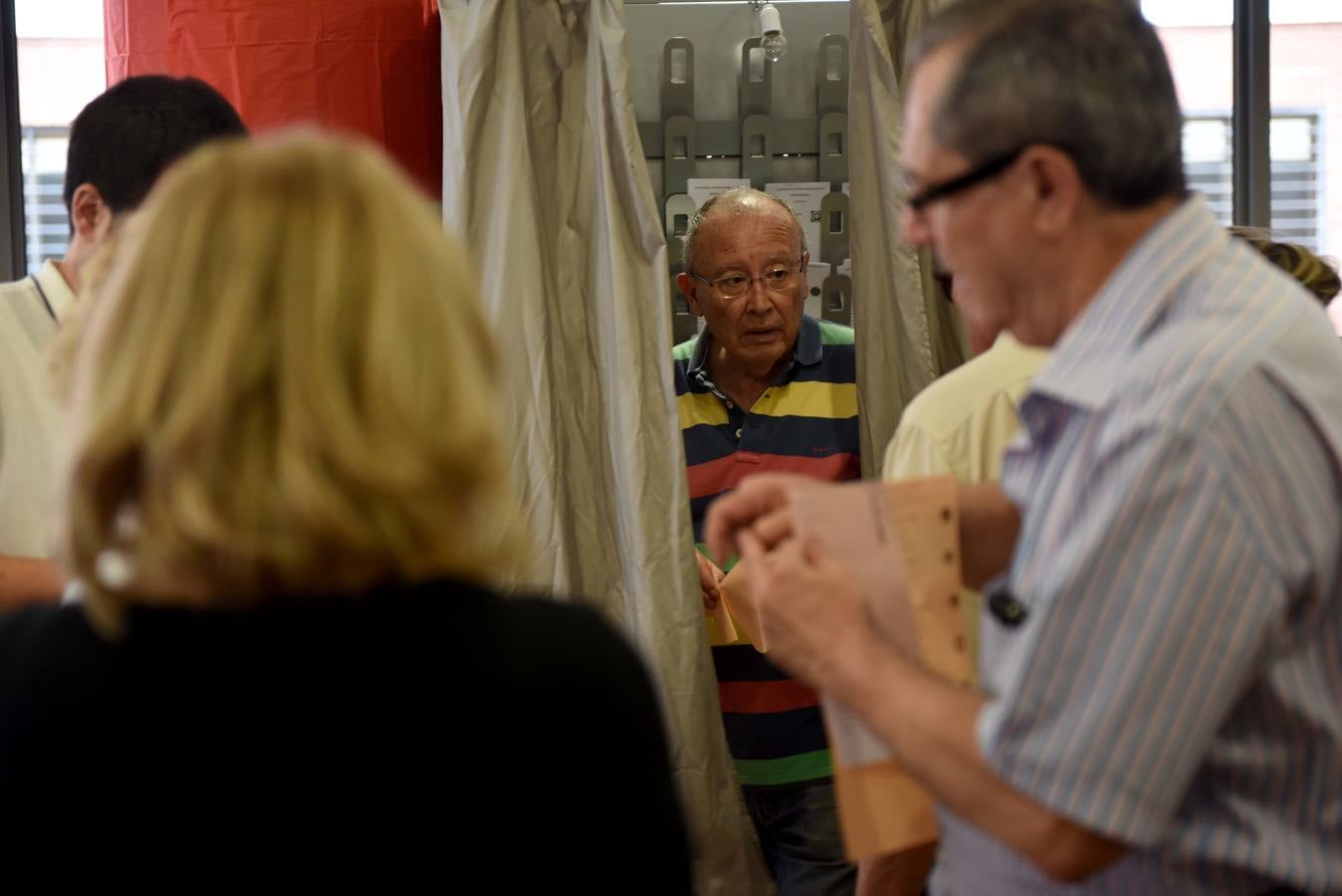 1.638 mesas electorales para votar en Murcia