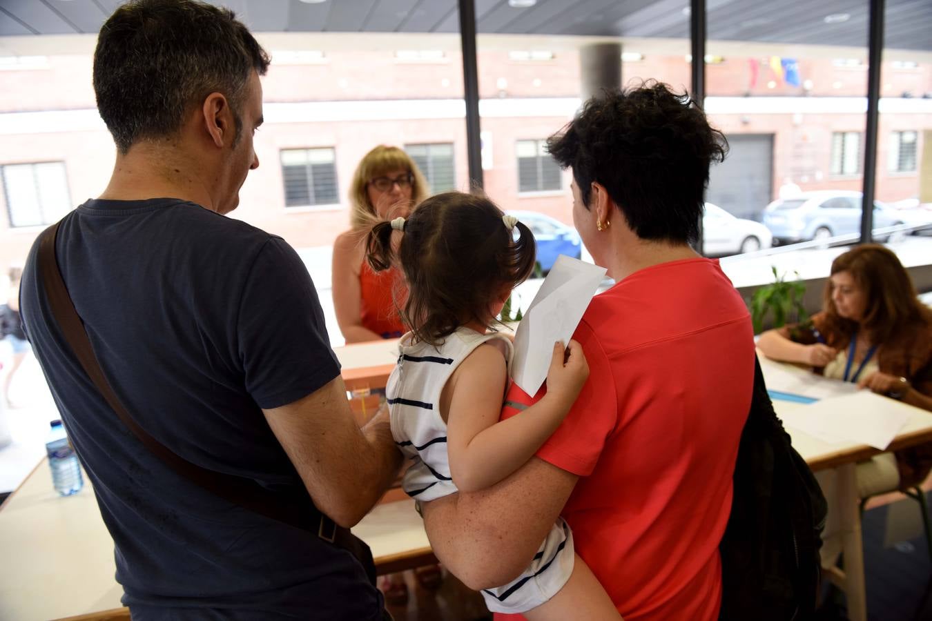 1.638 mesas electorales para votar en Murcia