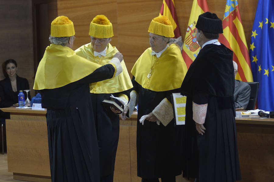 Doctor Honoris Causa a Francisco Ivorra Miralles en la UMH