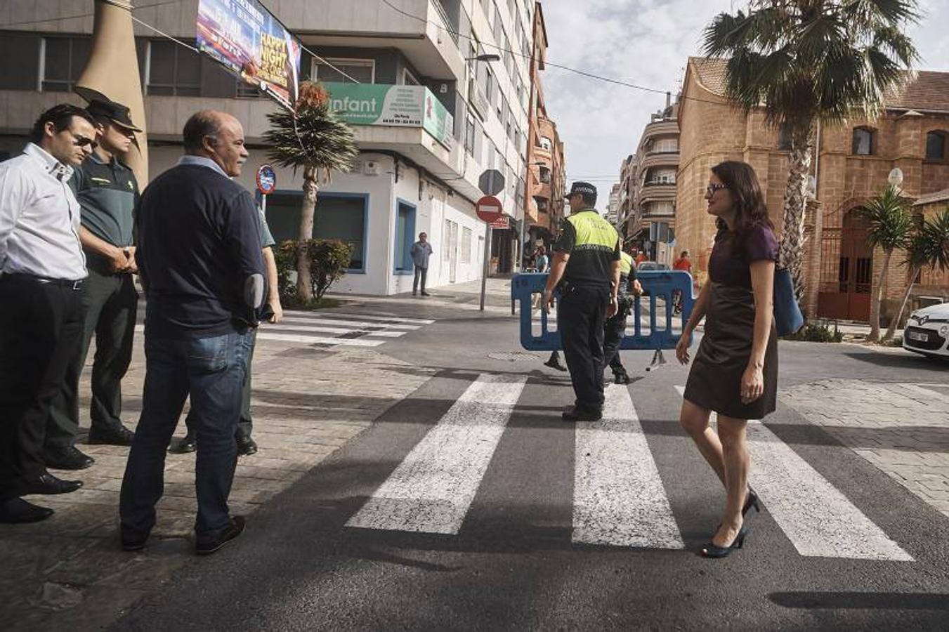 Protestas contra el Consell por imponer el valenciano en Torrevieja