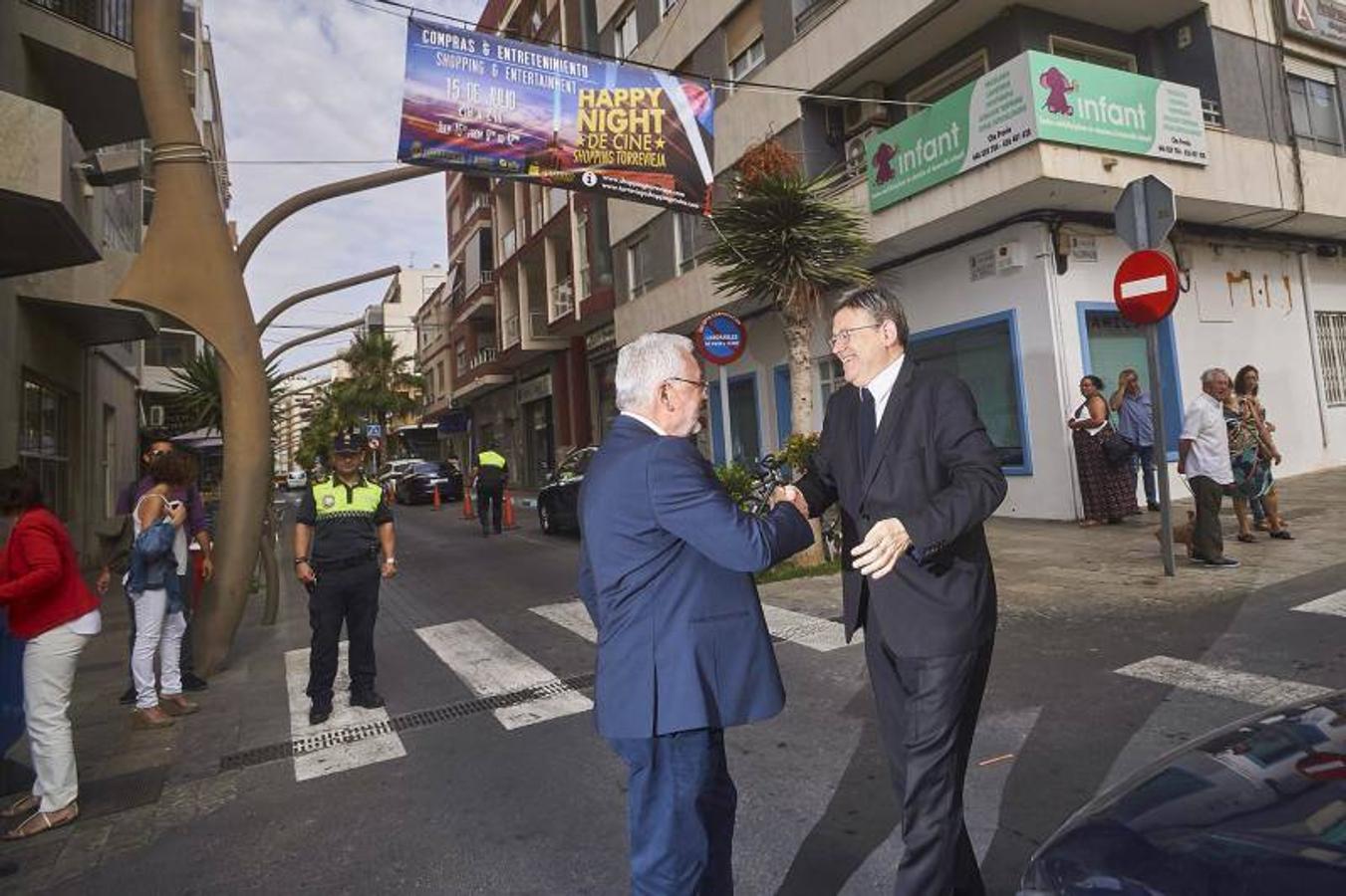 Protestas contra el Consell por imponer el valenciano en Torrevieja