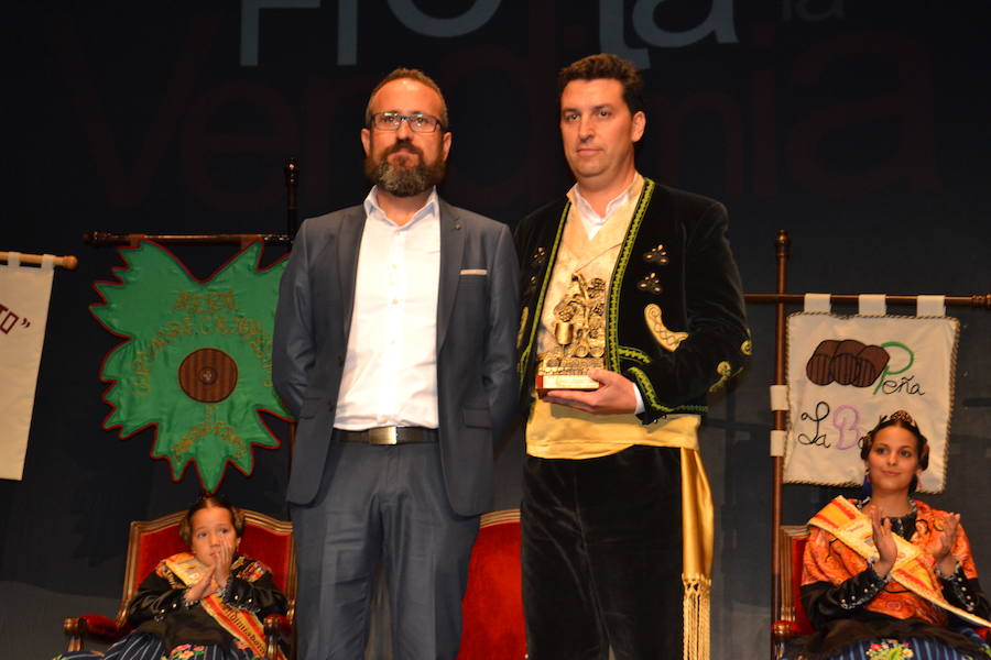 Los Vendimiadores y Bodegueros de Jumilla celebran un emocionado relevo