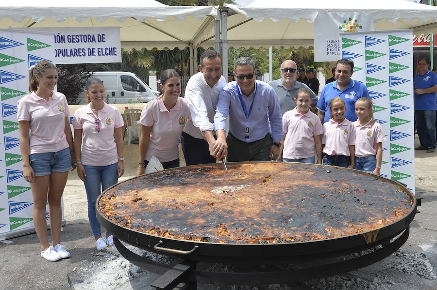 Concurso de arroz con costra en la fiestas de Elche