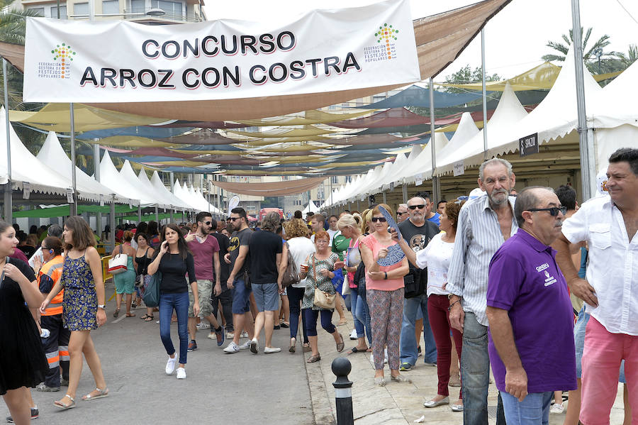 Concurso de arroz con costra en la fiestas de Elche