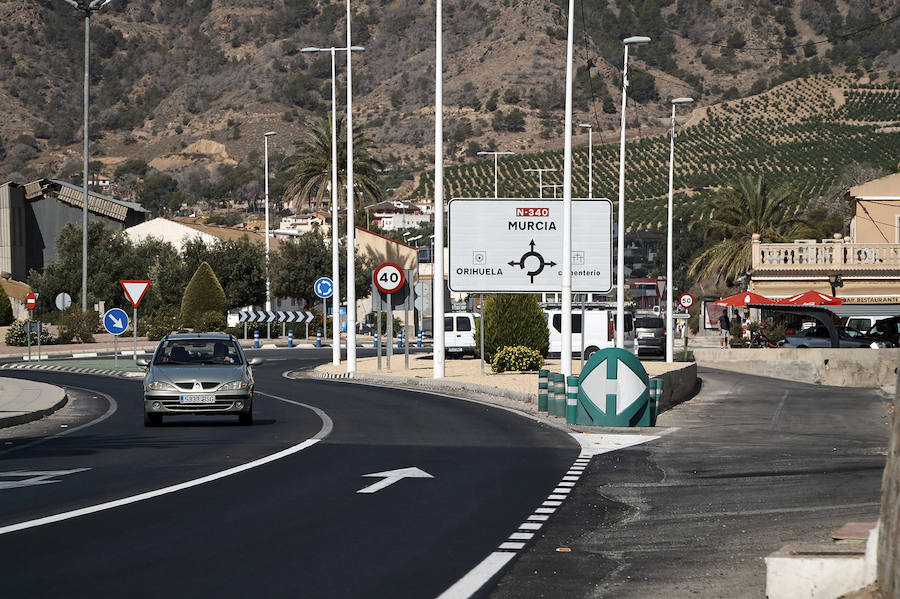 Vecinos oriolanos reclaman un paso de peatones en la N-340