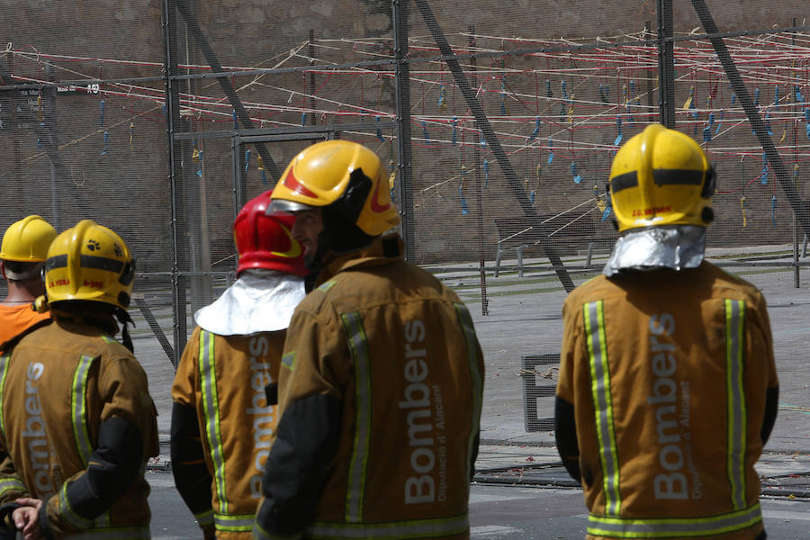 Mascletá en Elche