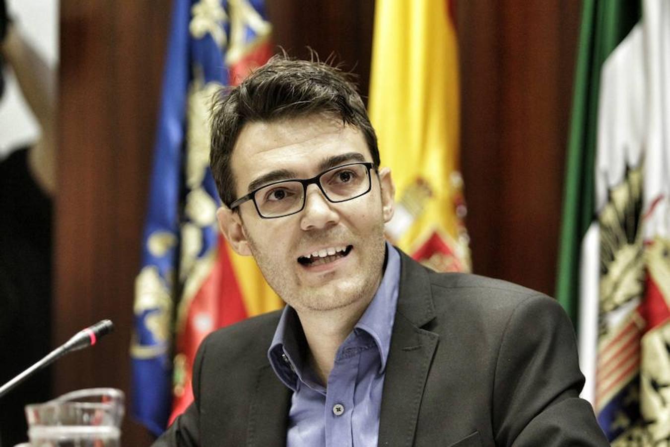 Armando Esteve, de UPyD, nuevo alcalde de Novelda