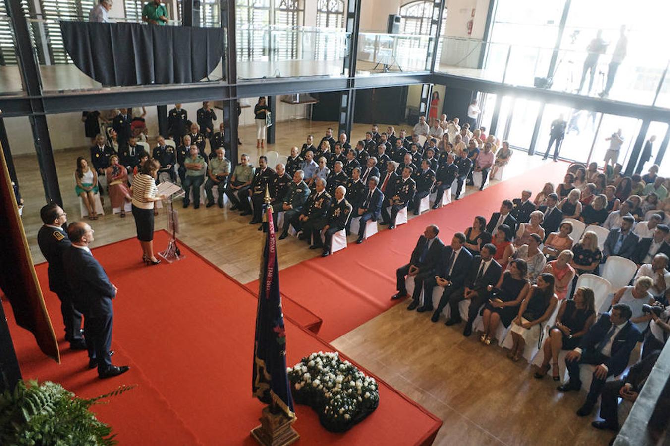 Entrega de medallas con motivo de la festividad de la Virgen de Monserrate
