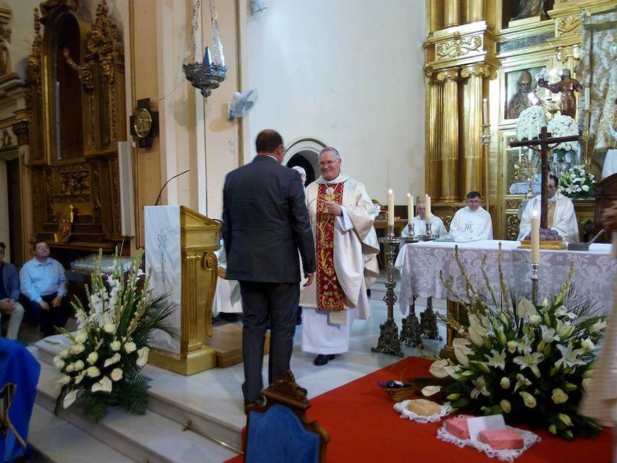 Se hermanan las cofradias Virgen del Rosario de Bullas y Vera Cruz de Caravaca