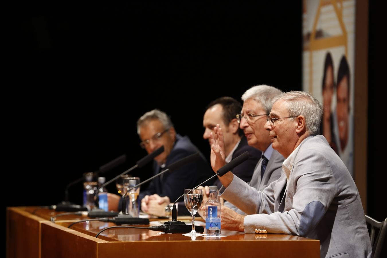 Lección magistral para gestionar hogares