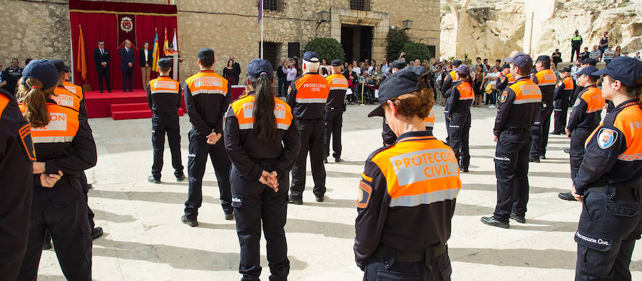 El alcalde promete «impulsar nuevas incorporaciones» a Protección Civil