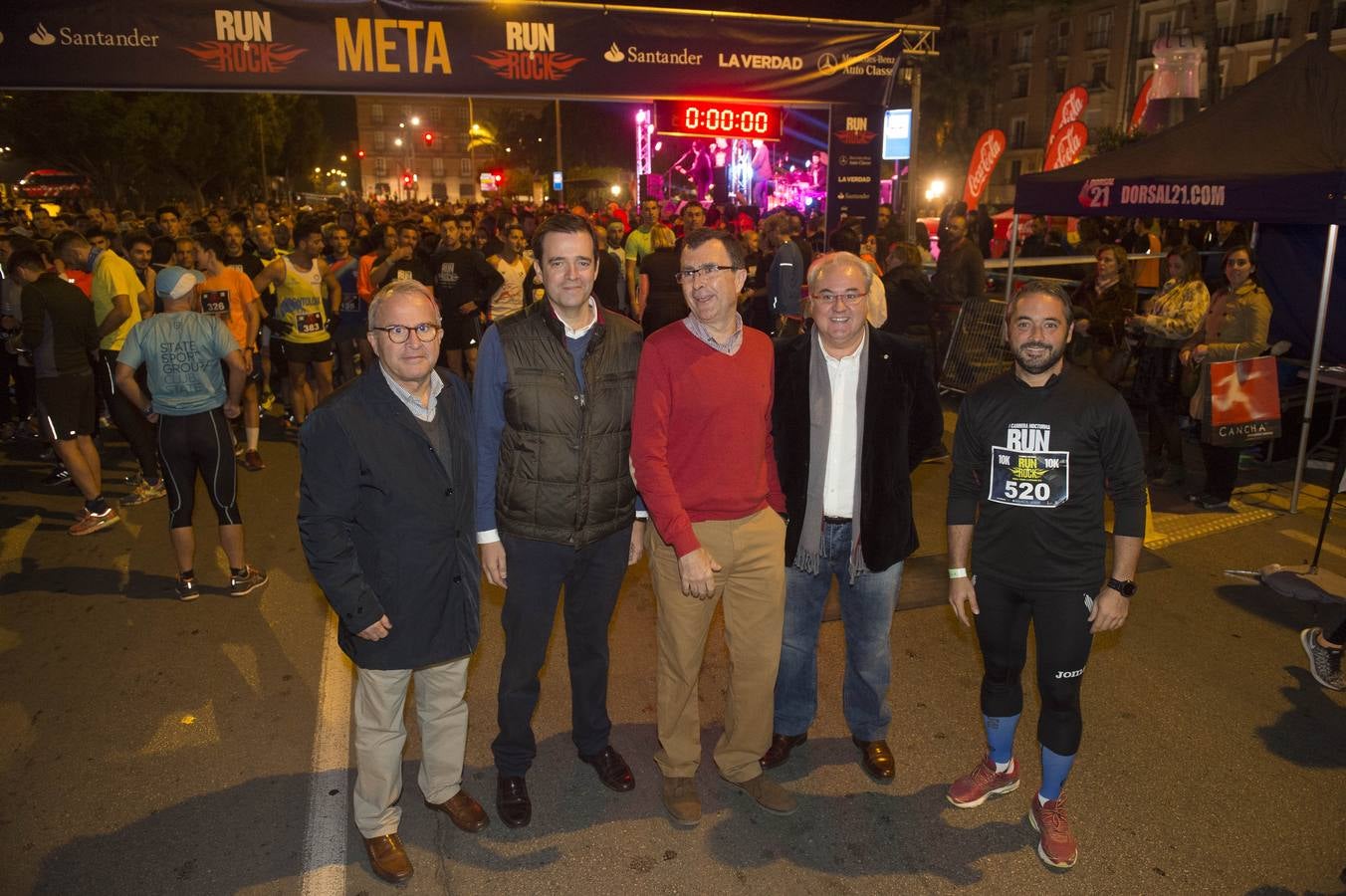 Noche de zapatillas y decibelios