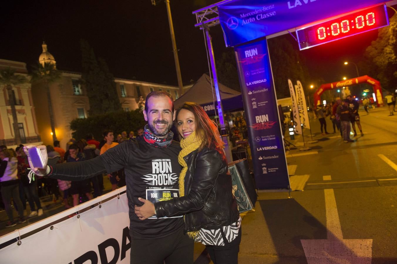 Noche de zapatillas y decibelios