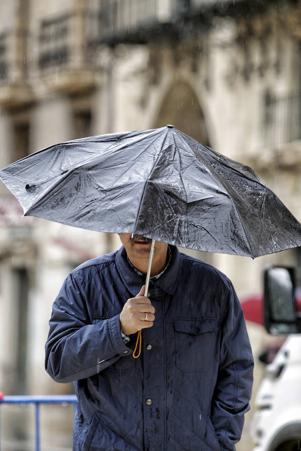 Día de lluvias en Alicante