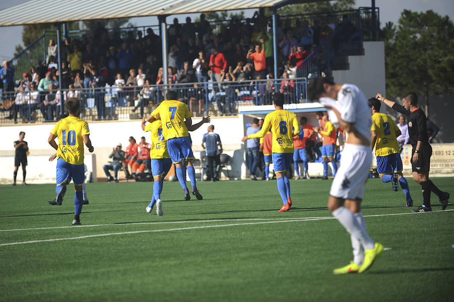 Las mejores imágenes del Orihuela - Ontinyent (2-1)