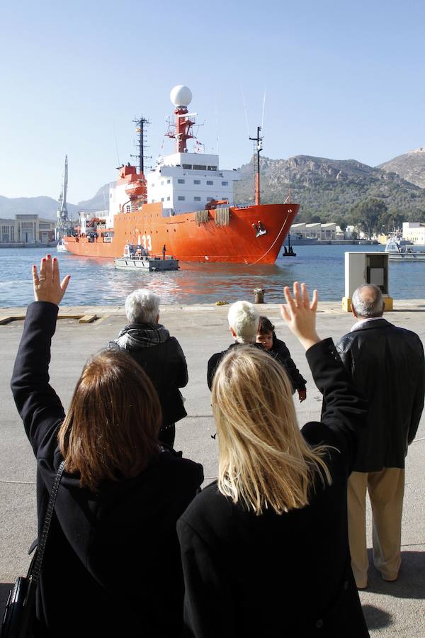 El &#039;Hespérides&#039; vuelve a la Antártida para estudiar el cambio climático