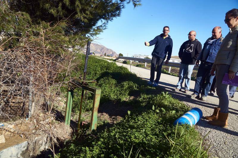 Vecinos muestran los daños del temporal en Molins